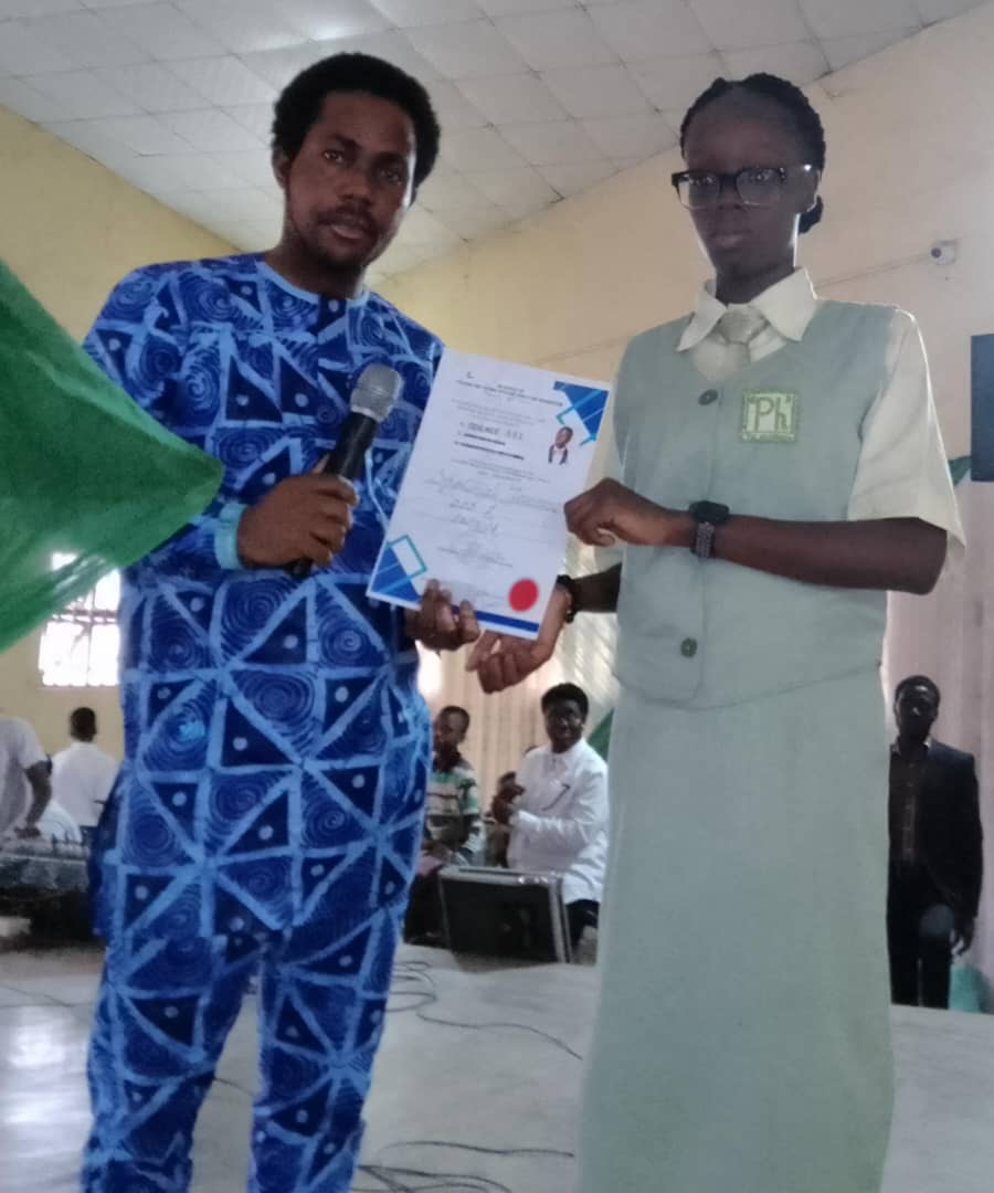 b05e7f0d-70b1-49fb-a111-0bf714e3adb1